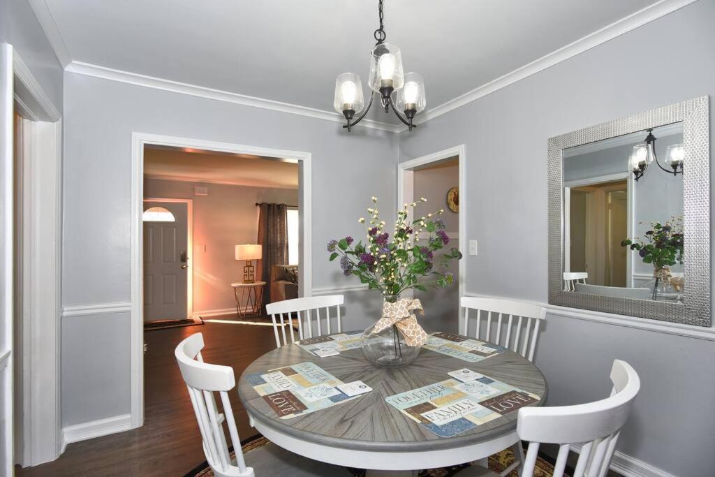 Blue Flamingo'S Charming Home-Heart Of Tulsa2- Cherry St-Expo-11Th المظهر الخارجي الصورة