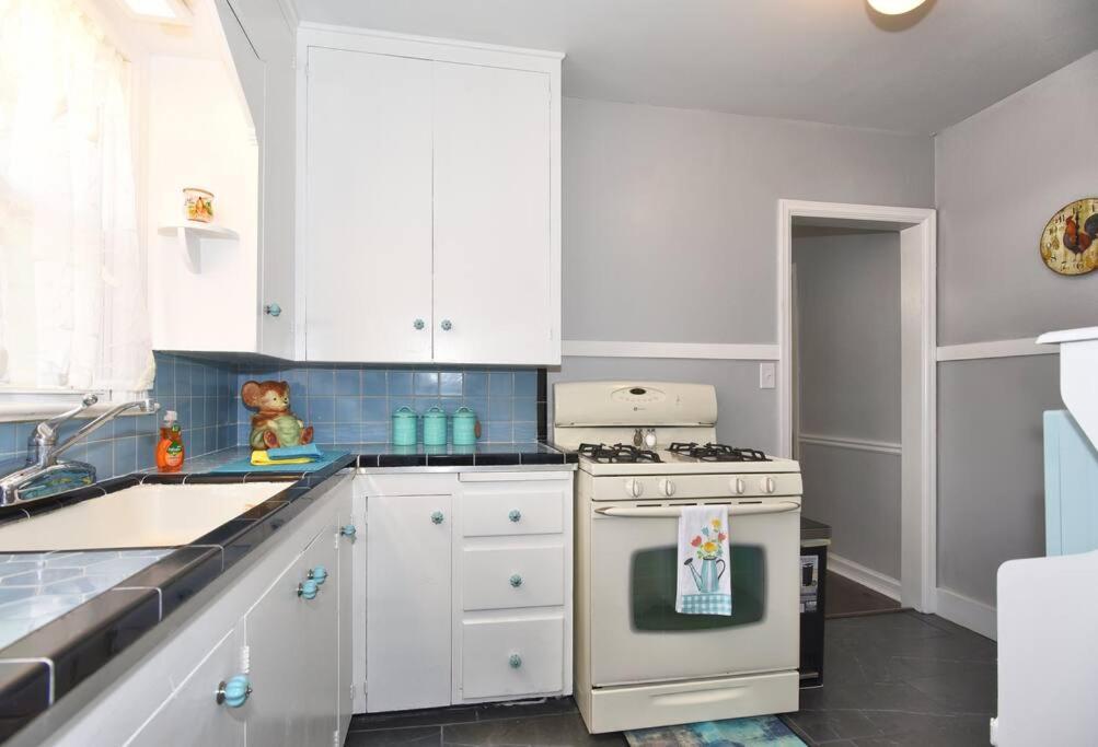 Blue Flamingo'S Charming Home-Heart Of Tulsa2- Cherry St-Expo-11Th المظهر الخارجي الصورة