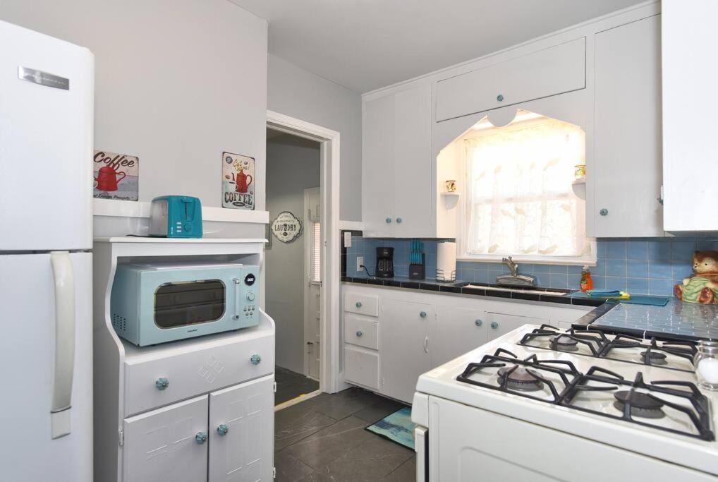 Blue Flamingo'S Charming Home-Heart Of Tulsa2- Cherry St-Expo-11Th المظهر الخارجي الصورة