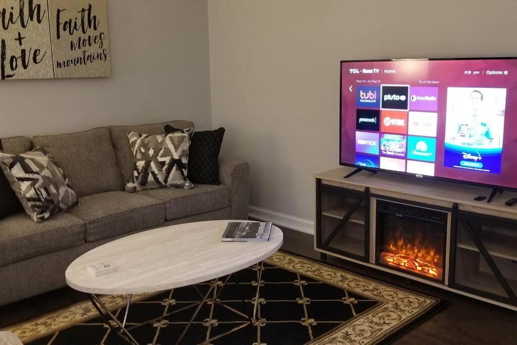 Blue Flamingo'S Charming Home-Heart Of Tulsa2- Cherry St-Expo-11Th المظهر الخارجي الصورة