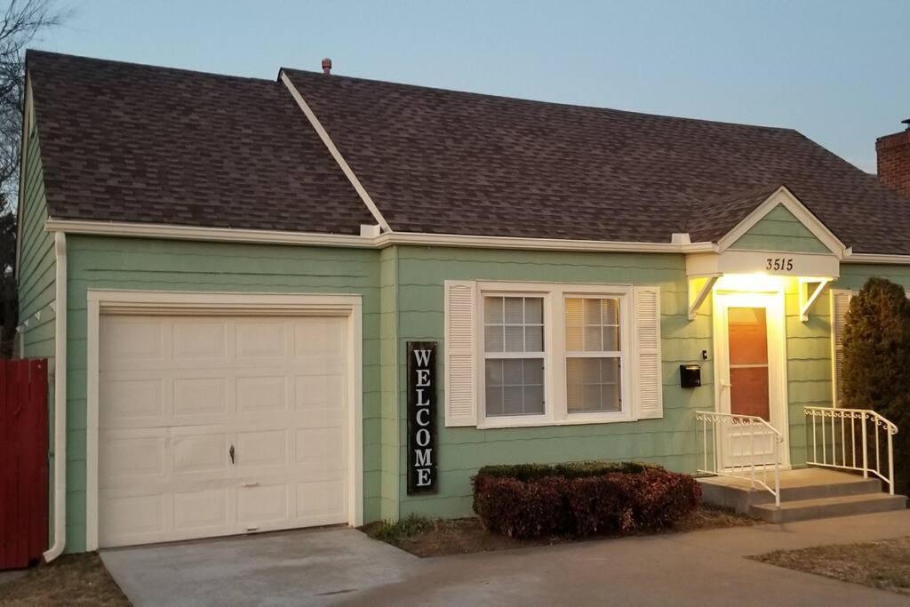 Blue Flamingo'S Charming Home-Heart Of Tulsa2- Cherry St-Expo-11Th المظهر الخارجي الصورة