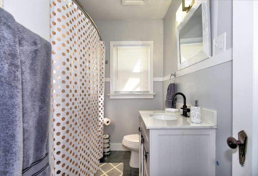 Blue Flamingo'S Charming Home-Heart Of Tulsa2- Cherry St-Expo-11Th المظهر الخارجي الصورة